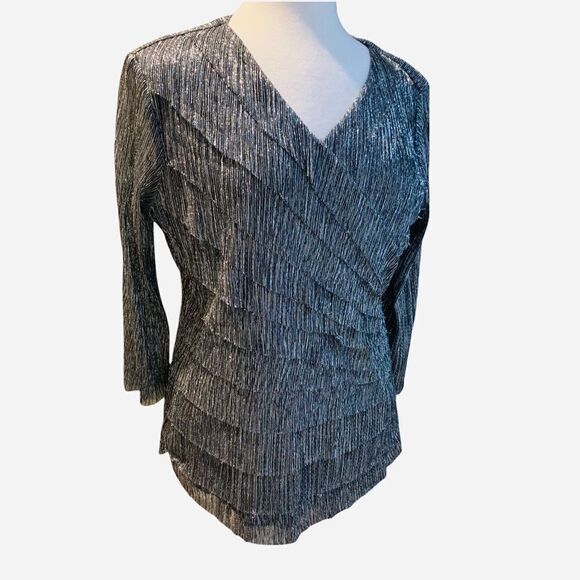 Christopher & Banks Silver Metallic Layers Long Sleeve V-Neck Top Size Large - Picture 1 of 9